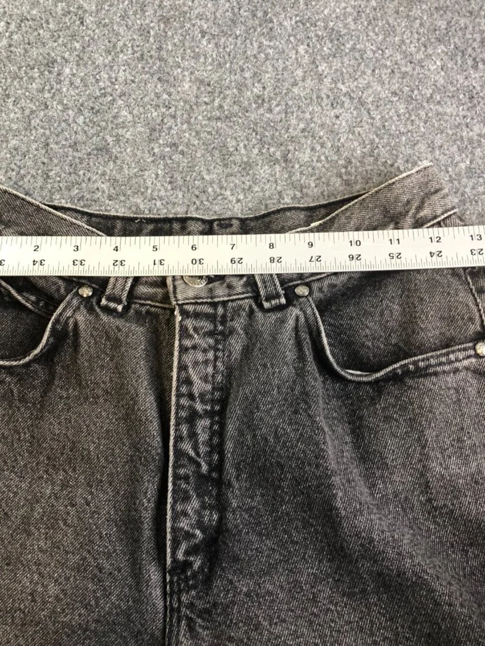 Vintage Levis Jeans Womens 25x30 Black 900 Series Tapered Mom USA High Waist - Picture 6 of 14